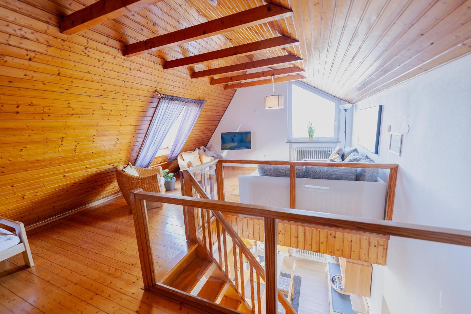 Ferienhaus Schoene Aussicht Ferienwohnung Gelb Hemfurth-Edersee エクステリア 写真